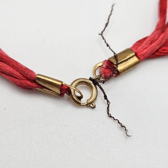 NEW VINTAGE Lisner 3D Poppy Flower Pendant Silk Cord Choker Necklace - Picture 6 of 7